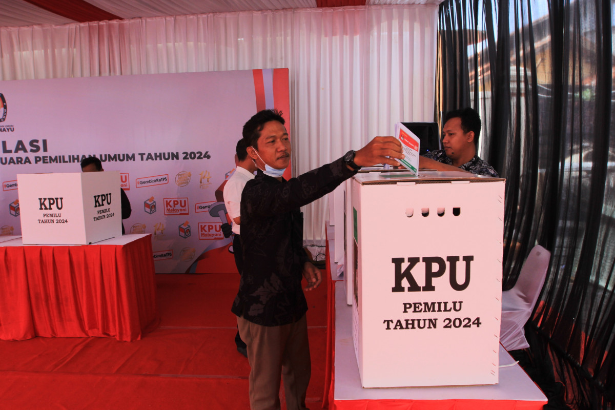 KPU Indramayu Gelar Simulasi Pemungutan Dan Penghitungan Suara Pemilu ...