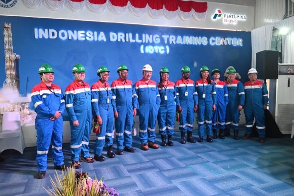 PT Pertamina Drilling Services Indonesia (Pertamina Drilling), anak perusahaan PT Pertamina Hulu Energi (PHE) selaku Subholding Upstream Pertamina, resmi menyelenggarakan ‘Capacity Building TPDC-PT Pertamina batch 1’ di Indonesia Drilling Training Center (IDTC), Indramayu, Jawa Barat, Sabtu 27 Januari 2024 hingga 4 Februari 2024. (UTOYO PRIE ACHDI)