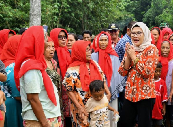 Bupati Indramayu, Nina Agustina,dinilai layak melenjutkan kepemimpinan sebagai Bupati Indramayu